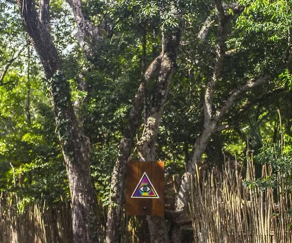 Lumapi Lodge